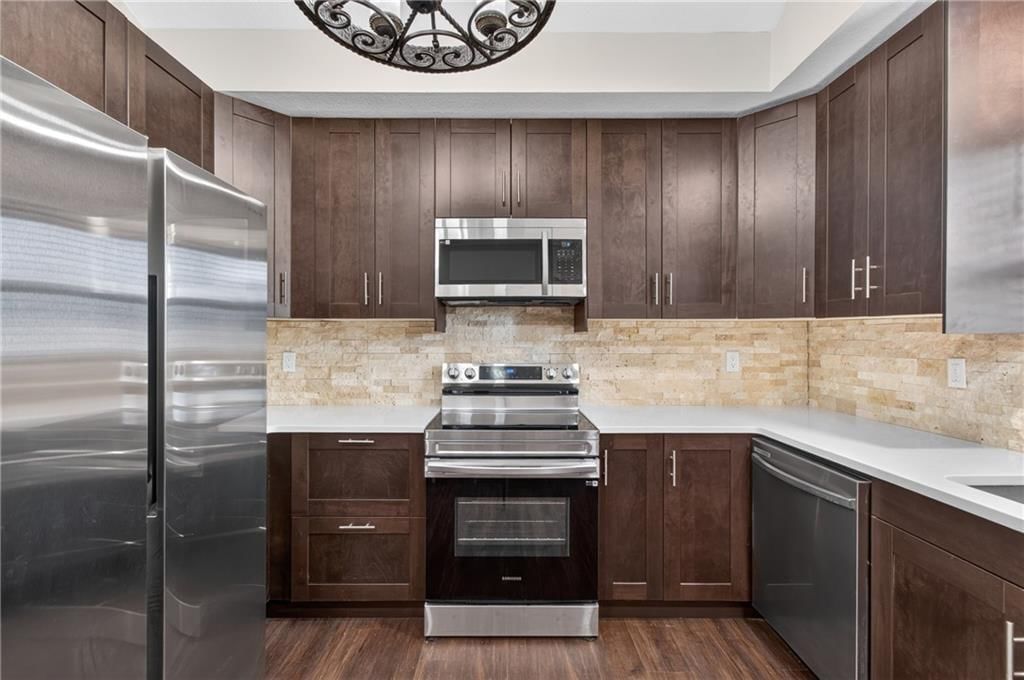 300 W Pine Street — photo 17