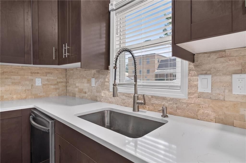 300 W Pine Street — photo 19