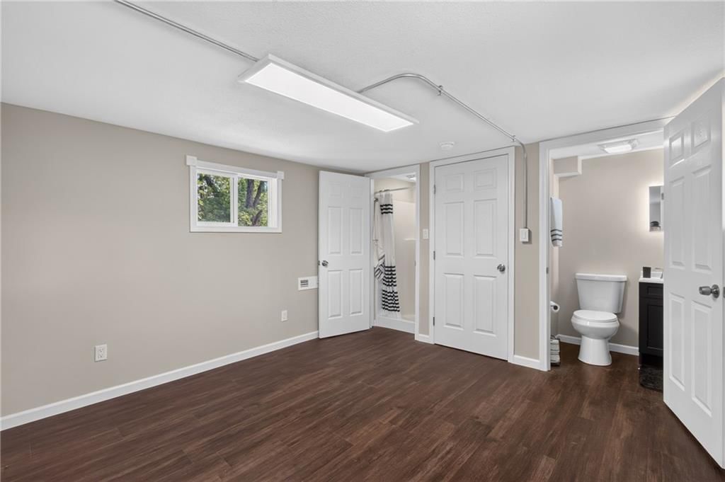 300 W Pine Street — photo 30