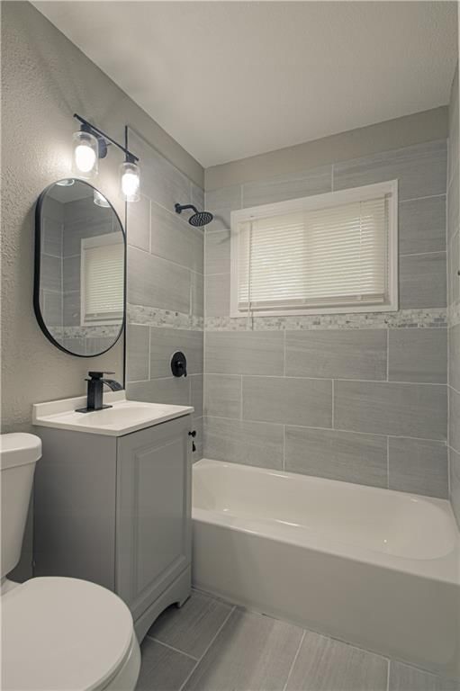 11003 Cambridge Avenue — photo 19