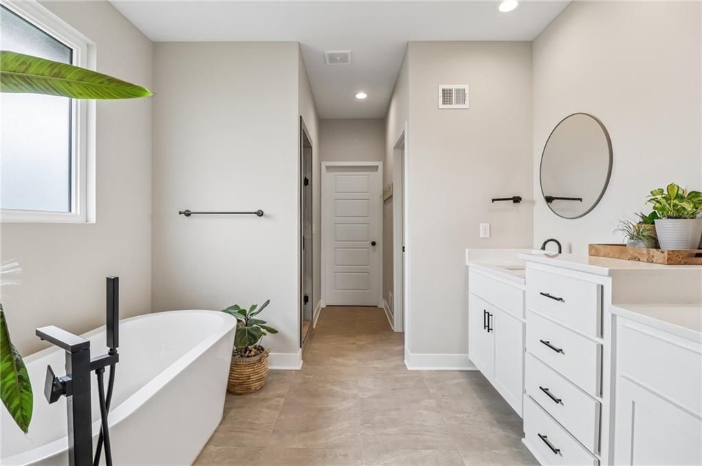 2705 Meadowbrook Court — photo 10