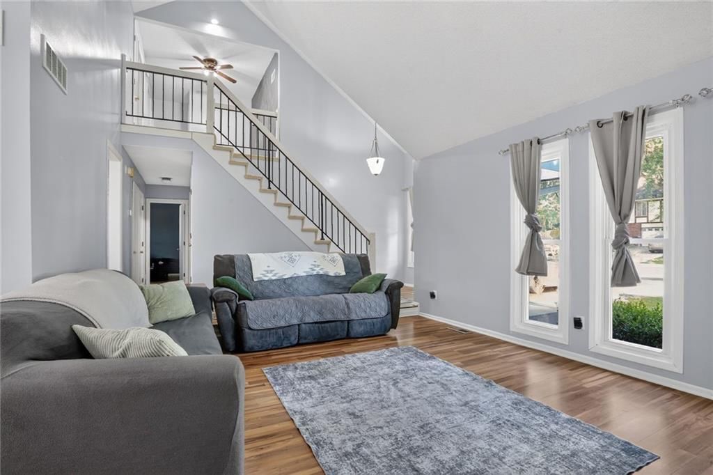 11603 W 77th Street — photo 3