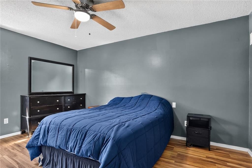 11603 W 77th Street — photo 9