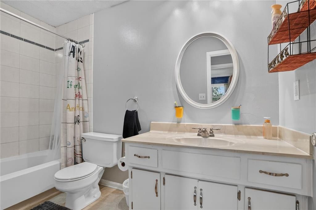 11603 W 77th Street — photo 16