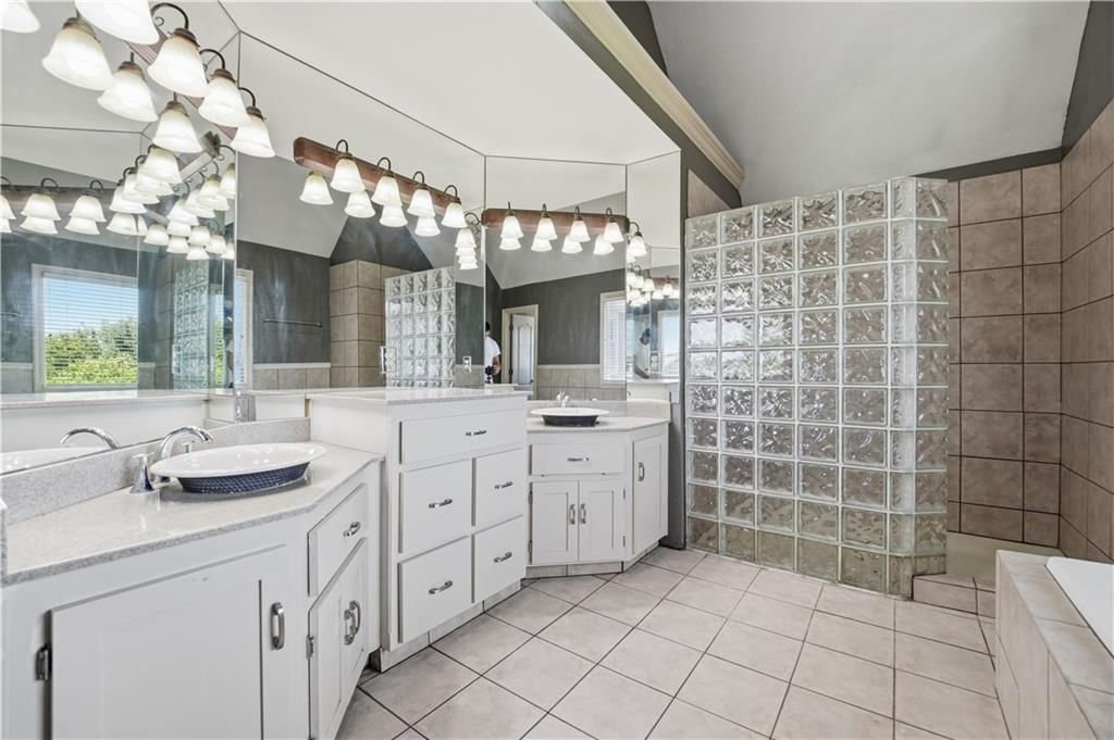 4318 NE 63rd Street — photo 31