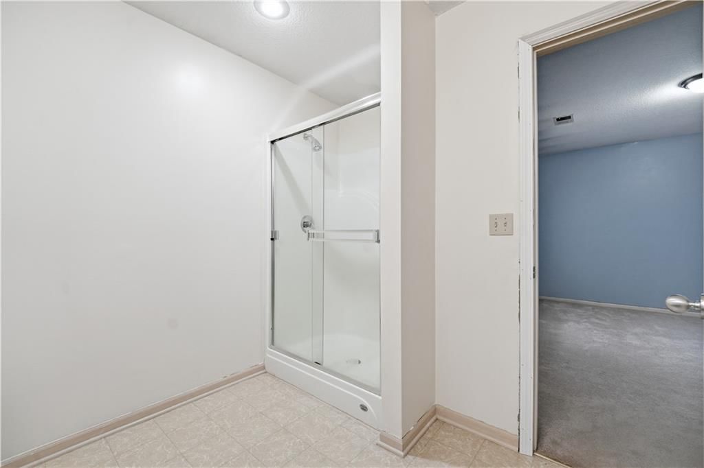 4318 NE 63rd Street — photo 44