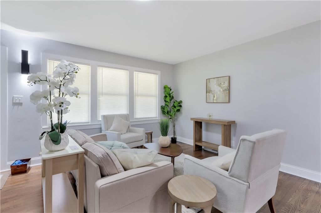 6409 N Woodland Avenue — photo 4