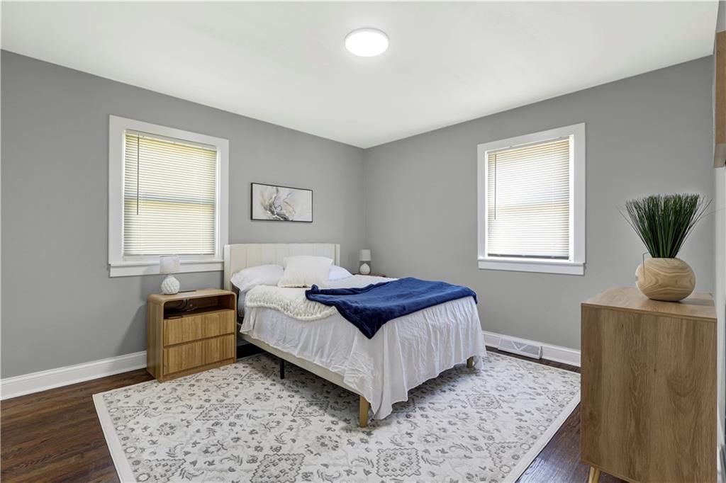 6409 N Woodland Avenue — photo 14