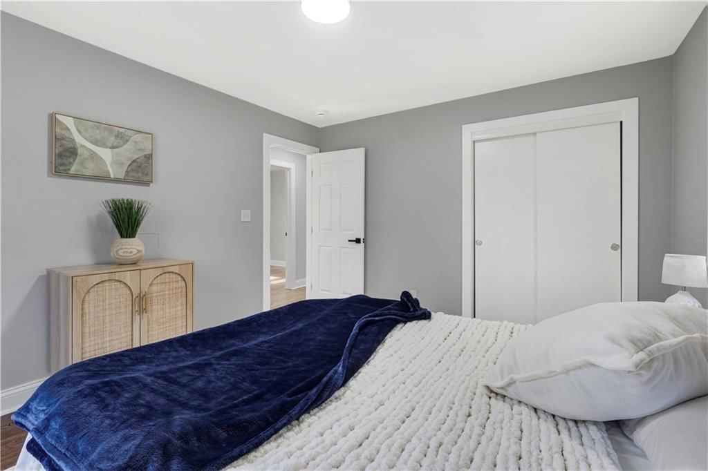 6409 N Woodland Avenue — photo 15