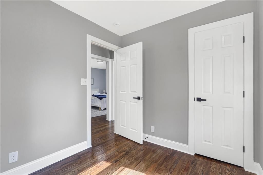 6409 N Woodland Avenue — photo 20