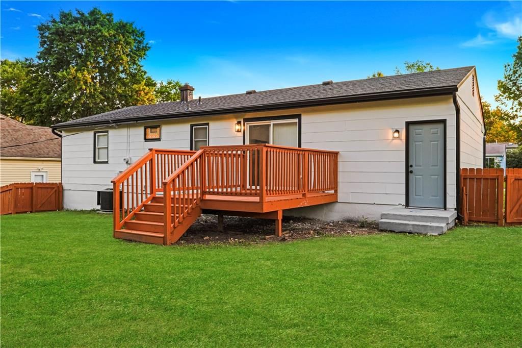 6409 N Woodland Avenue — photo 31