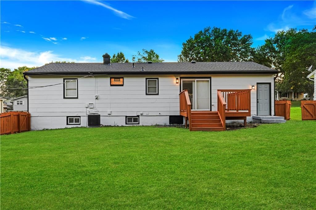6409 N Woodland Avenue — photo 32