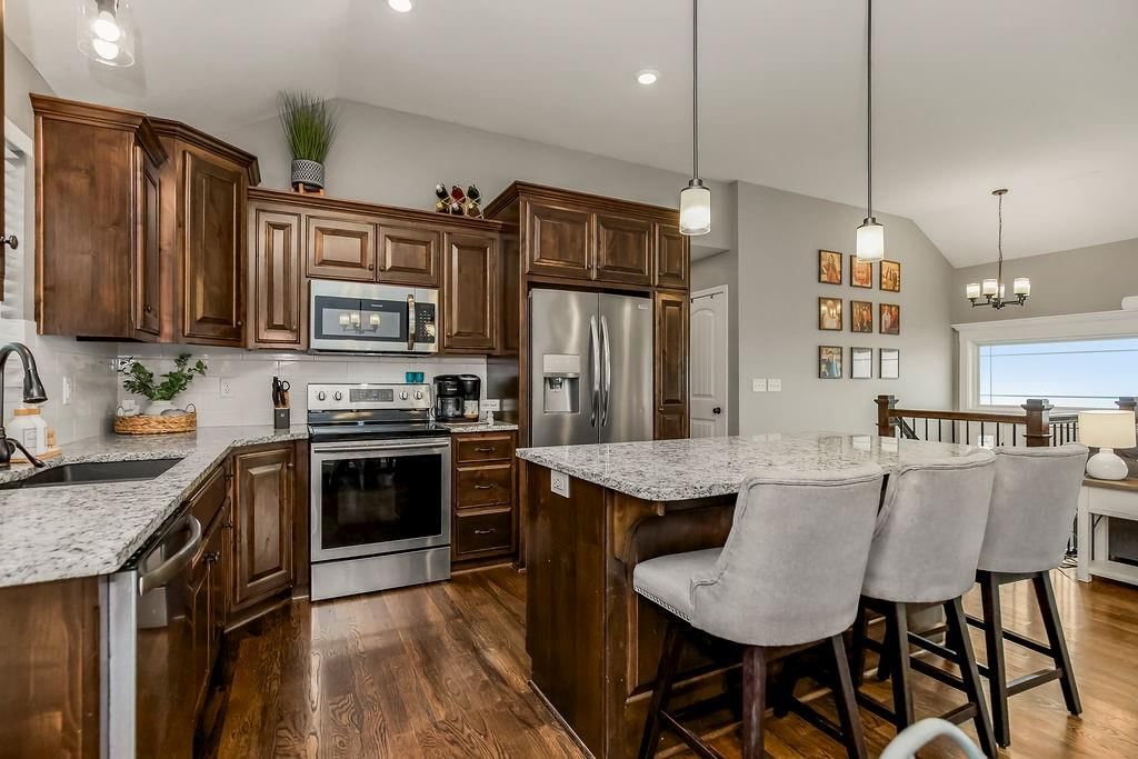 915 W 7th Avenue — photo 6