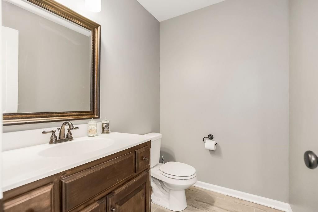 915 W 7th Avenue — photo 21