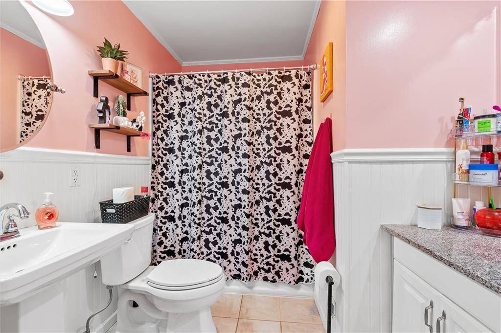 2408 NE 63rd Place — photo 16