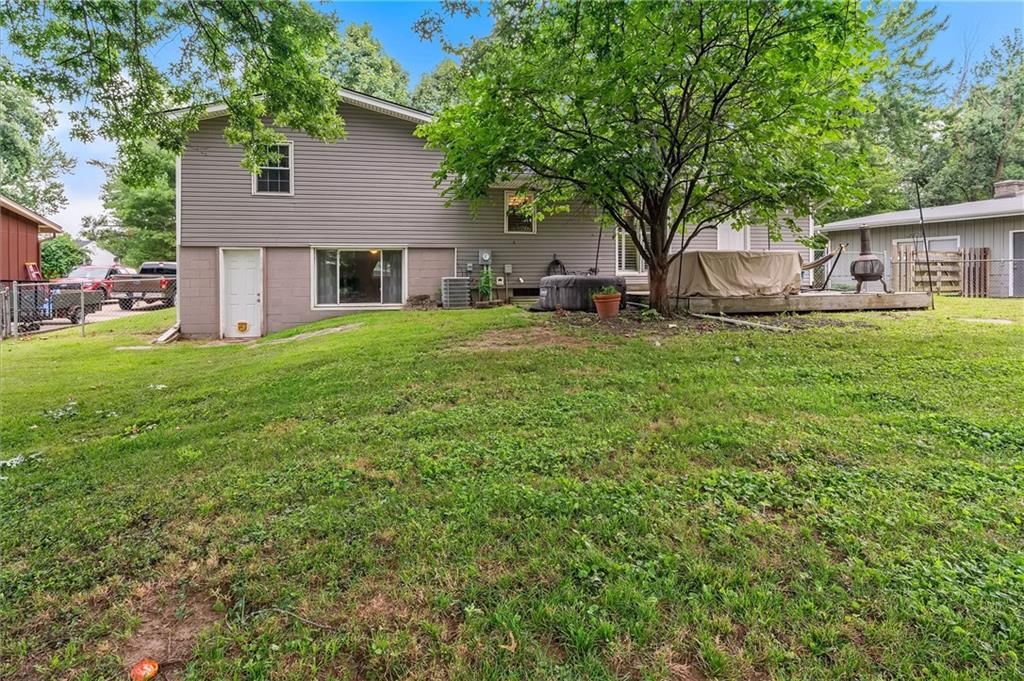 2408 NE 63rd Place — photo 26