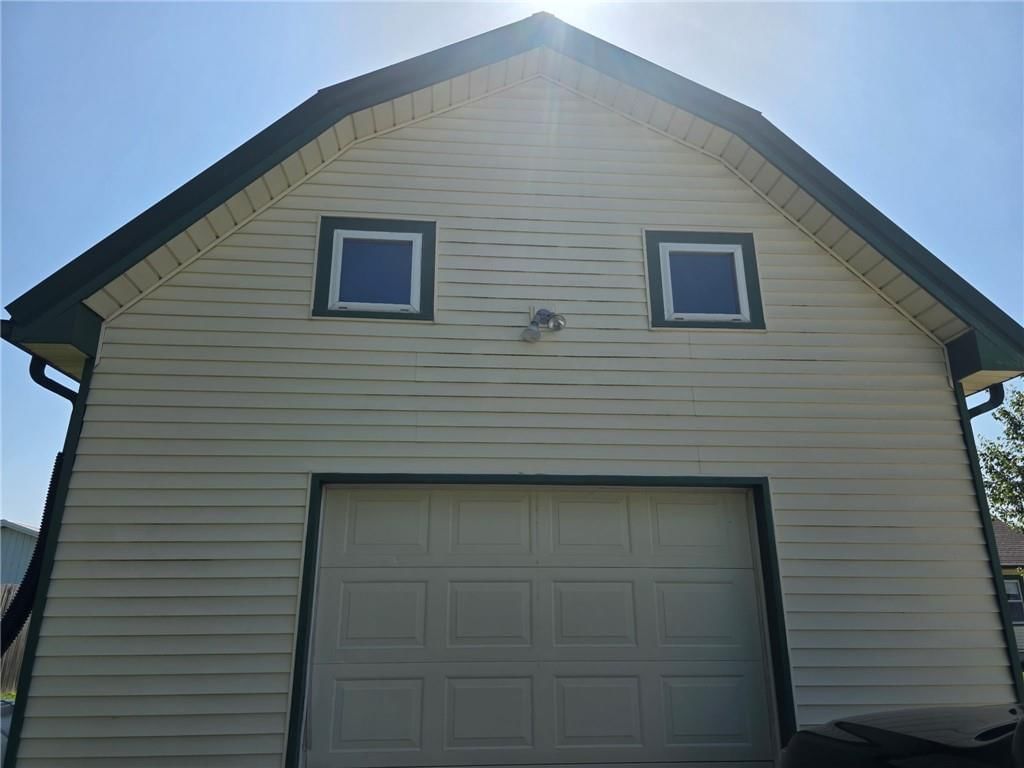 301 Walnut Street — photo 12