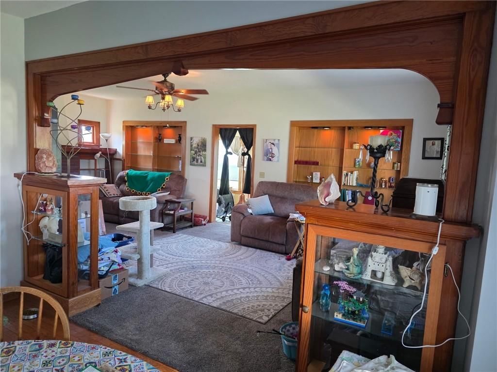 301 Walnut Street — photo 14