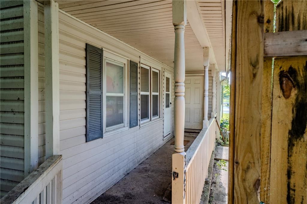 325 W Montgomery Street — photo 27