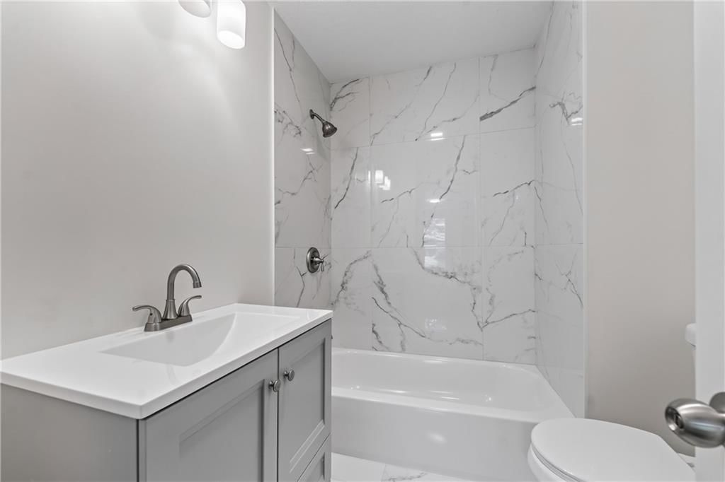 5851 Barnes Avenue — photo 23