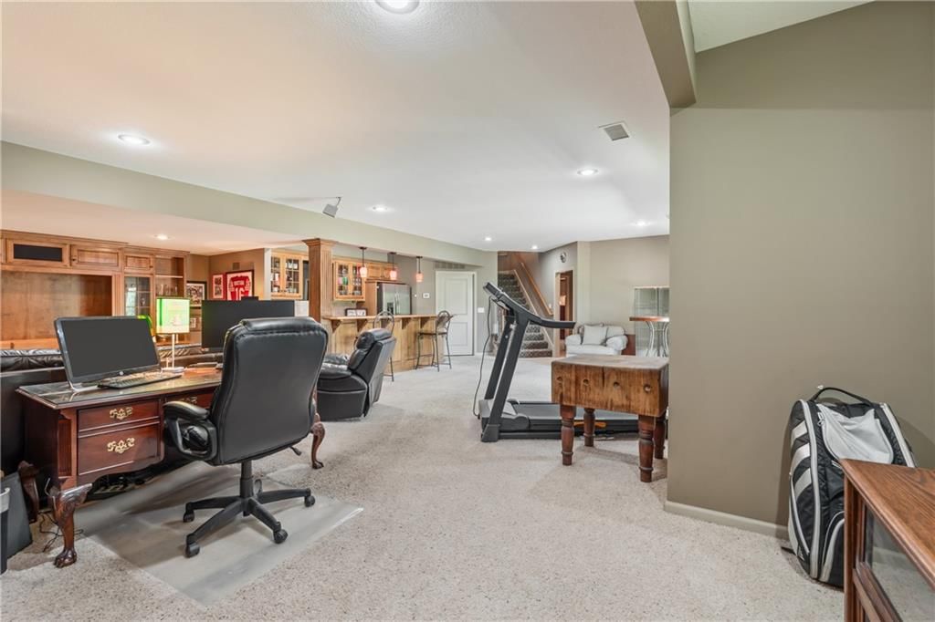 15908 Kessler Street — photo 46