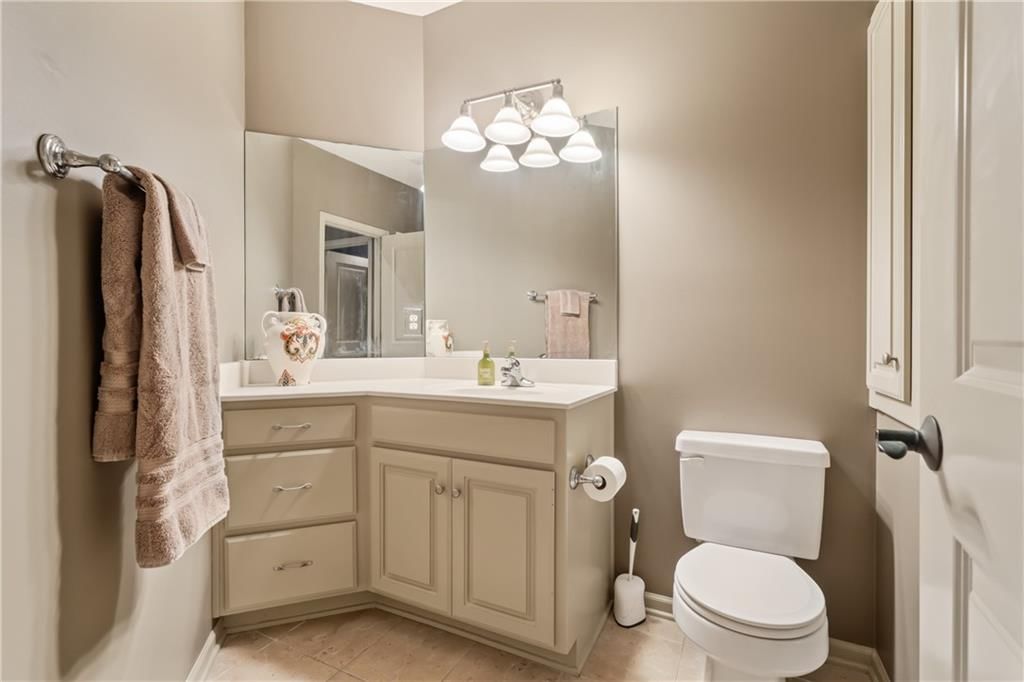 15908 Kessler Street — photo 53
