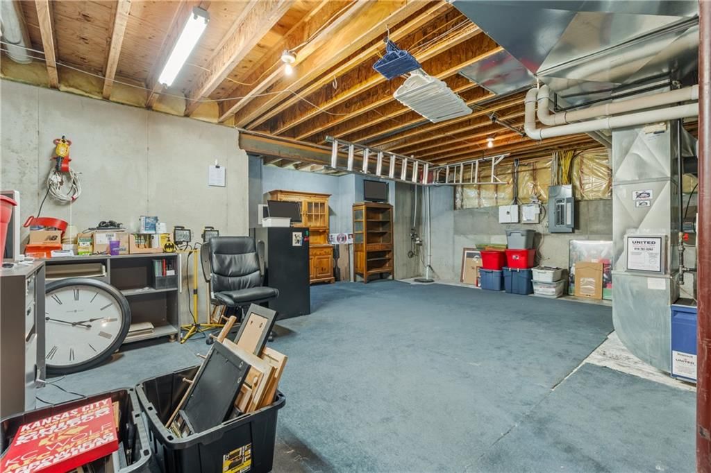 15908 Kessler Street — photo 56