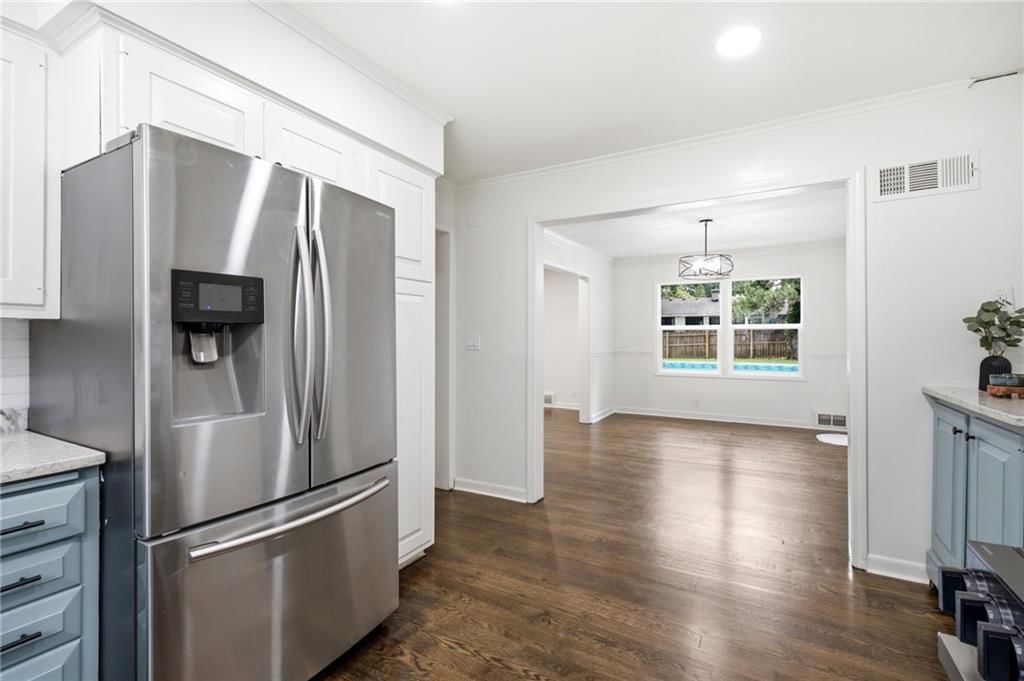 1263 W 67th Terrace — photo 18