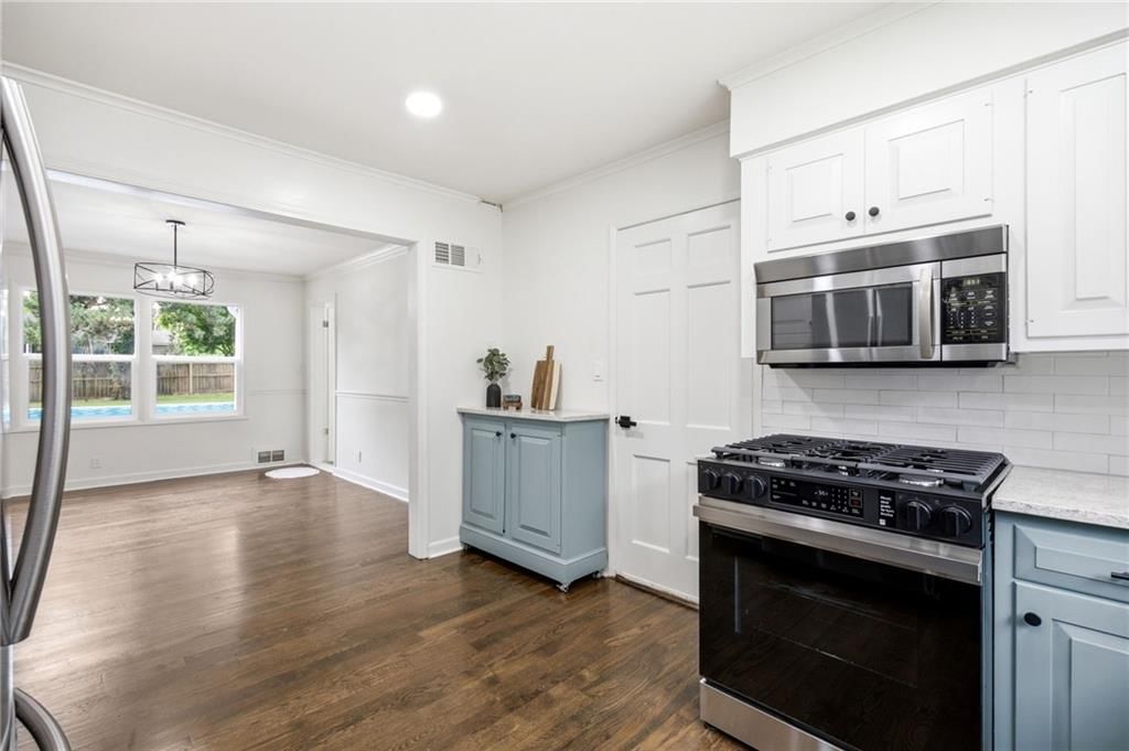 1263 W 67th Terrace — photo 19