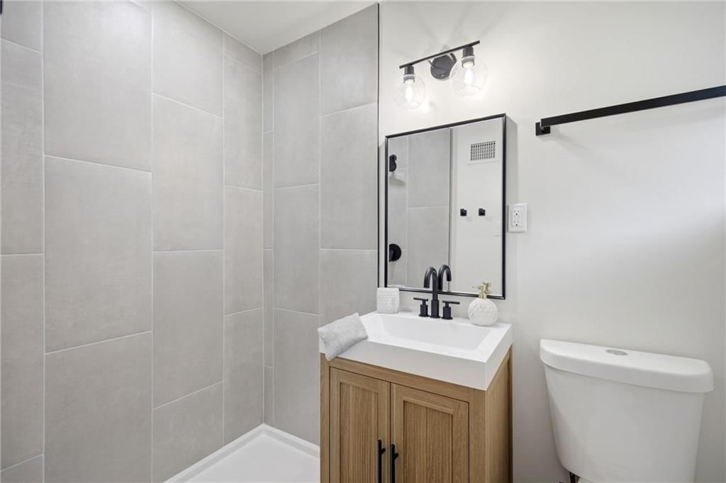 1263 W 67th Terrace — photo 24