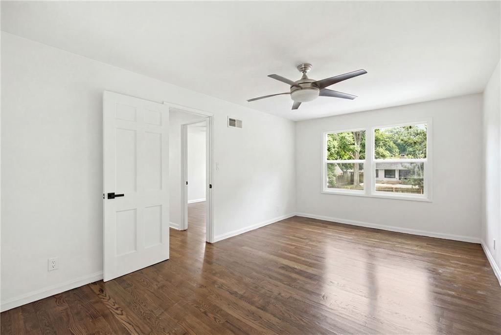 1263 W 67th Terrace — photo 26