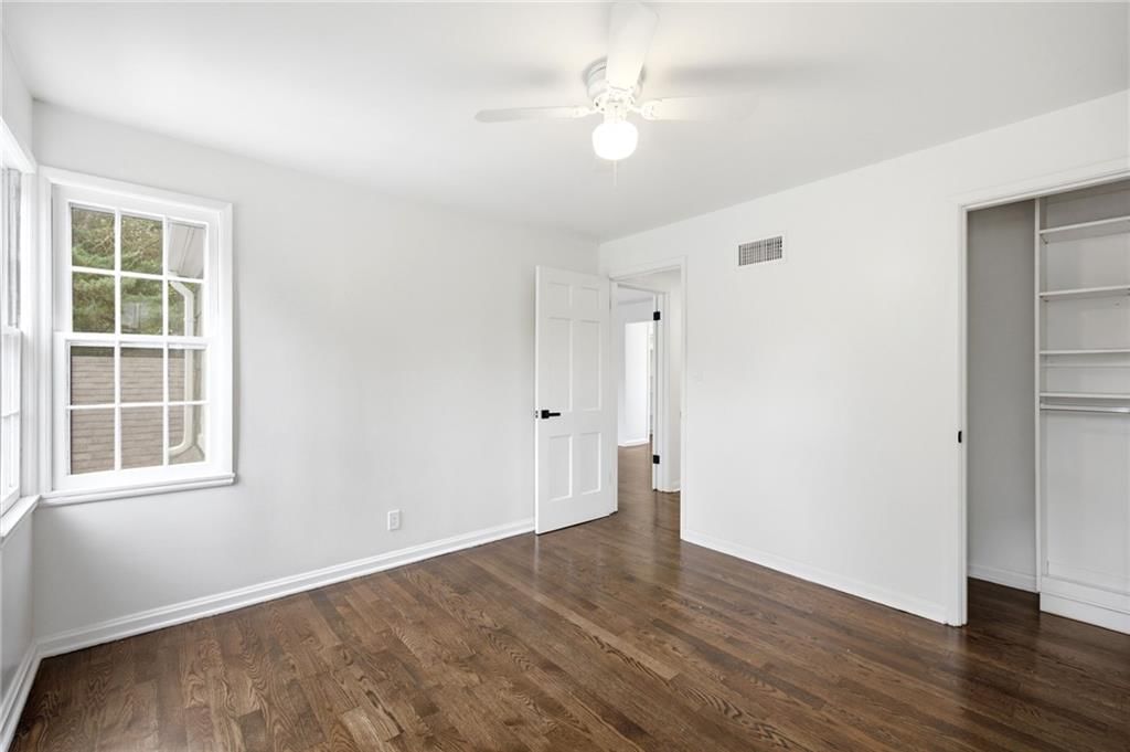 1263 W 67th Terrace — photo 28