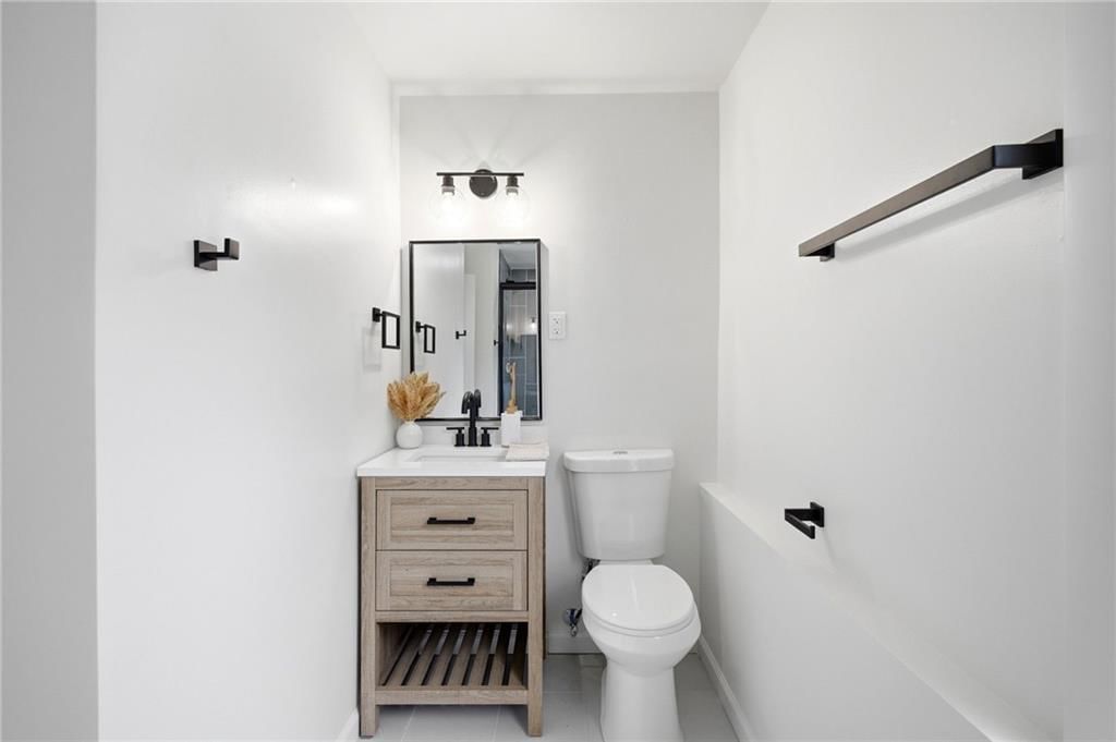 1263 W 67th Terrace — photo 31