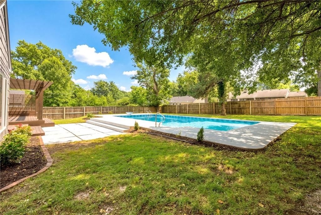 1263 W 67th Terrace — photo 45