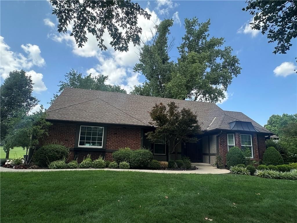12855 Sagamore Road — photo 1