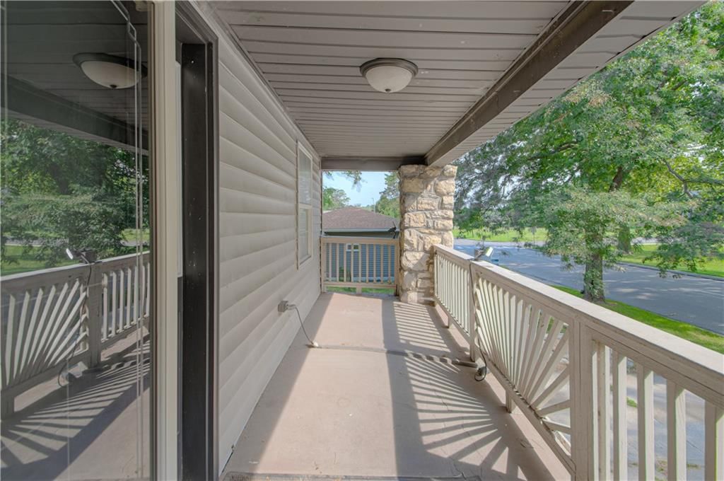 4910 Paseo Boulevard — photo 3