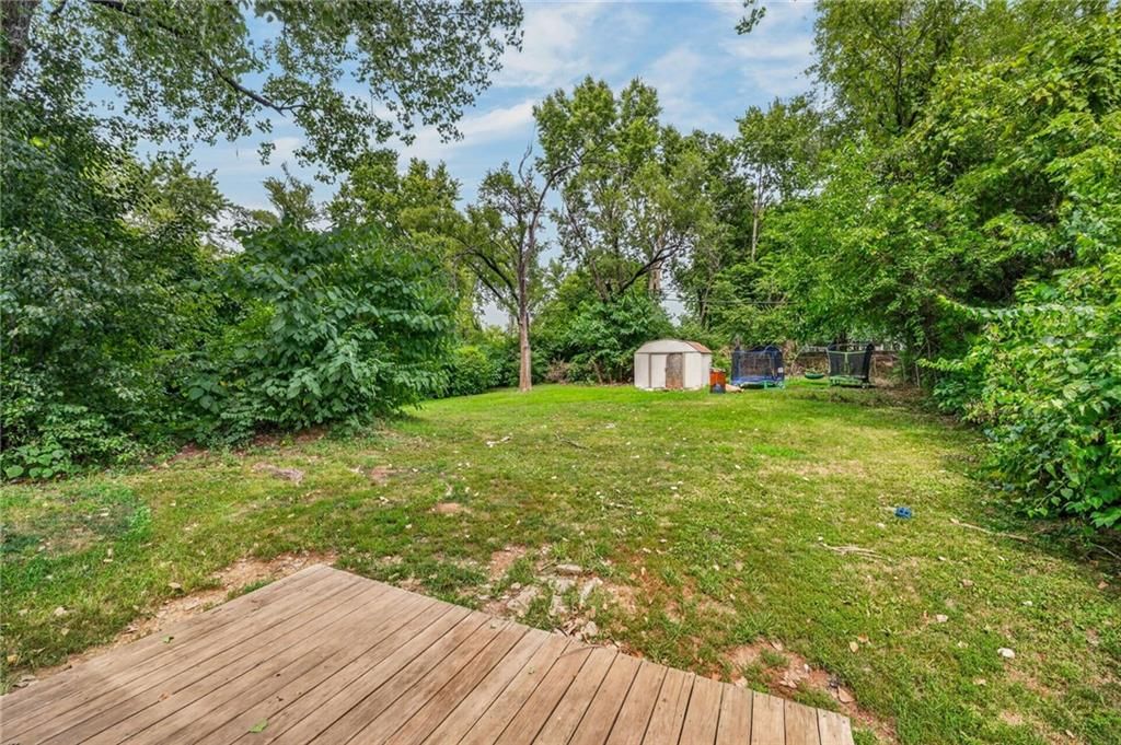 4925 N Smalley Avenue — photo 27
