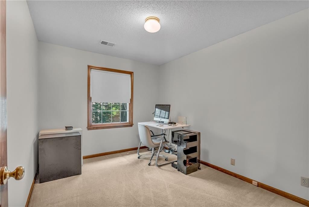 18735 W 116th Street — photo 35