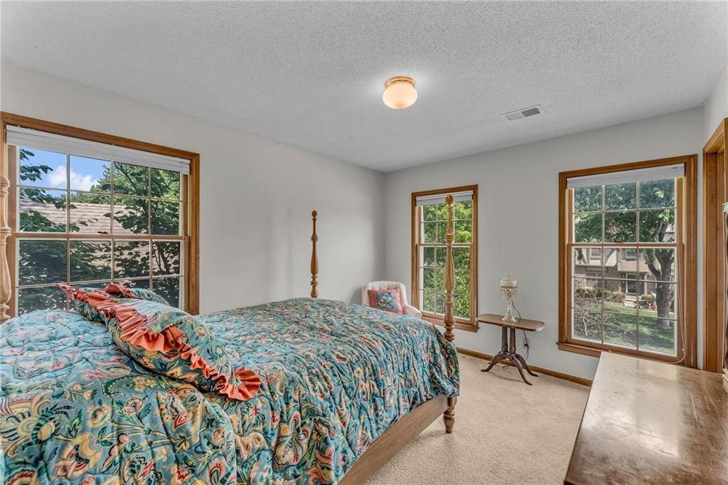 18735 W 116th Street — photo 36