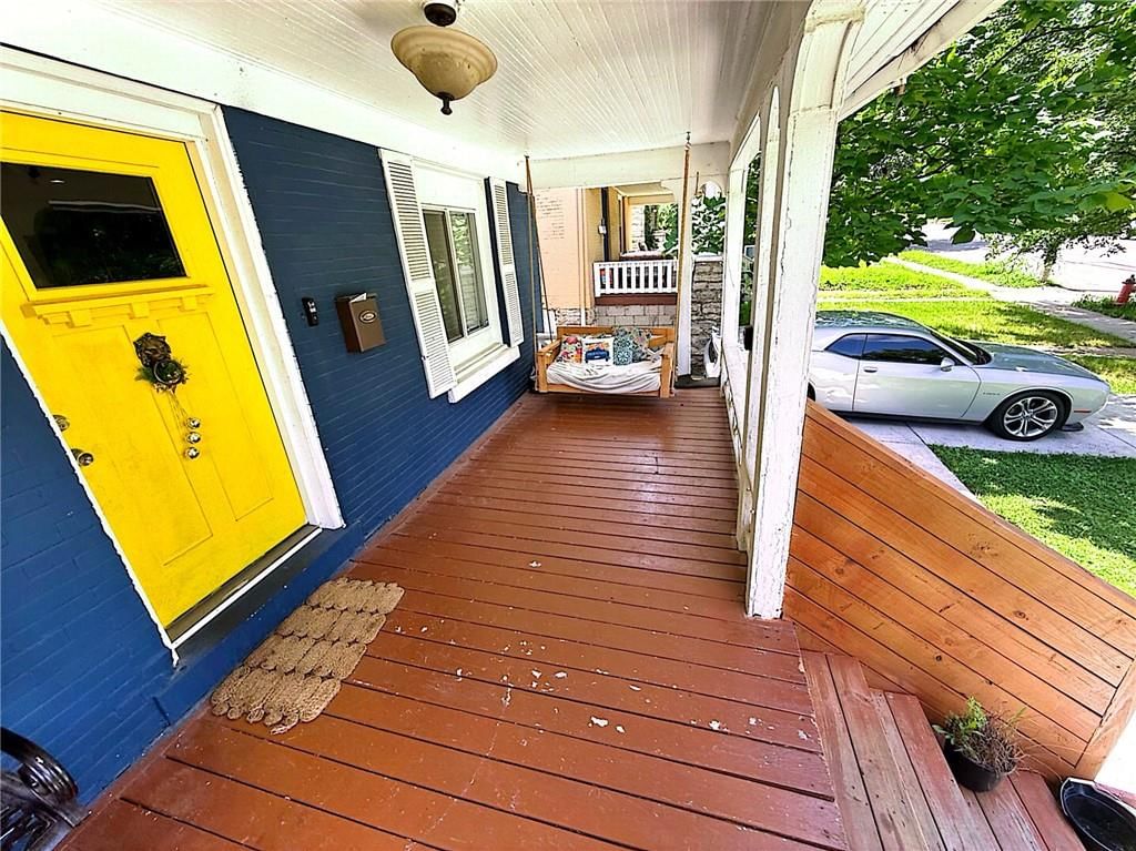 3019 brooklyn Avenue — photo 3