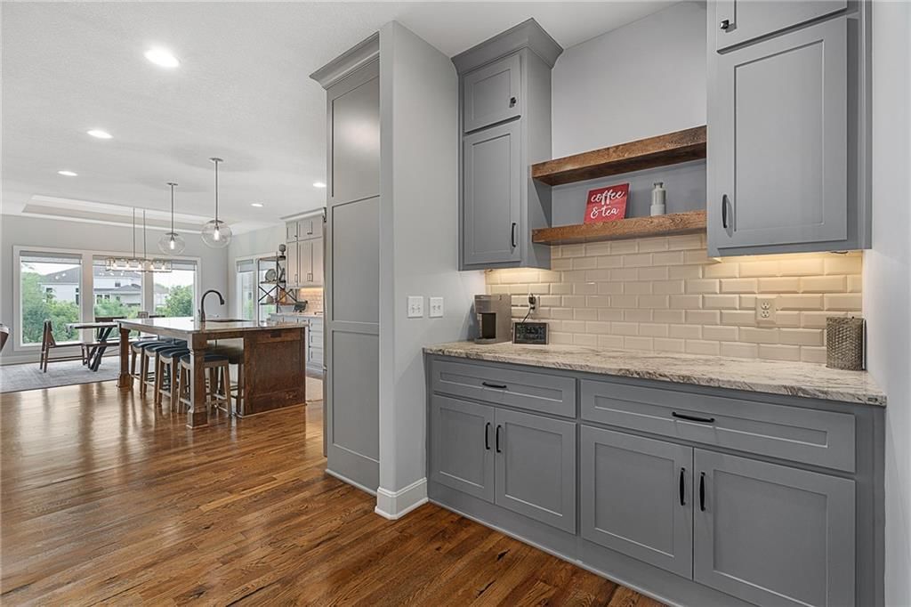 7715 N Wallace Avenue — photo 14