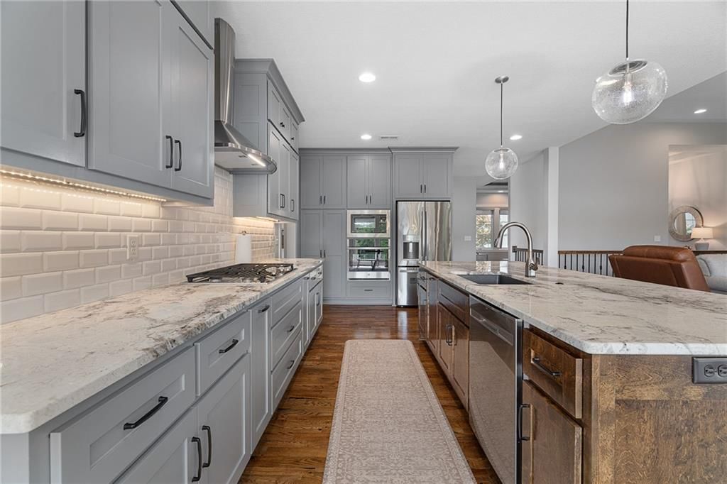 7715 N Wallace Avenue — photo 17