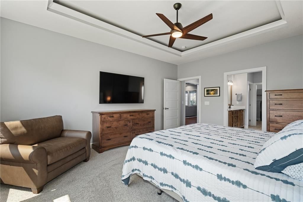 7715 N Wallace Avenue — photo 25