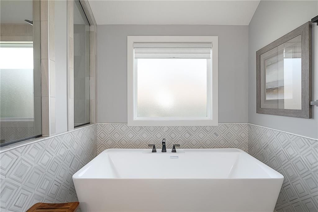 7715 N Wallace Avenue — photo 28