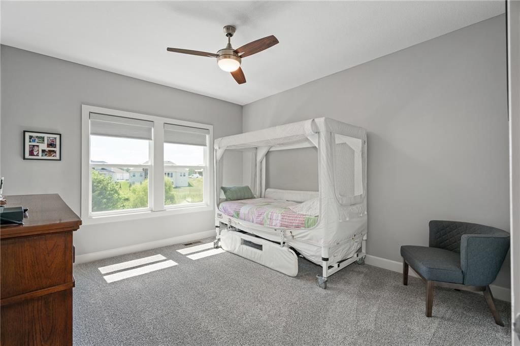 7715 N Wallace Avenue — photo 31