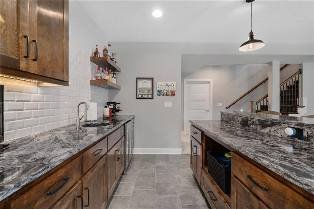 7715 N Wallace Avenue — photo 40