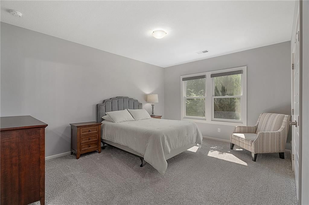 7715 N Wallace Avenue — photo 46