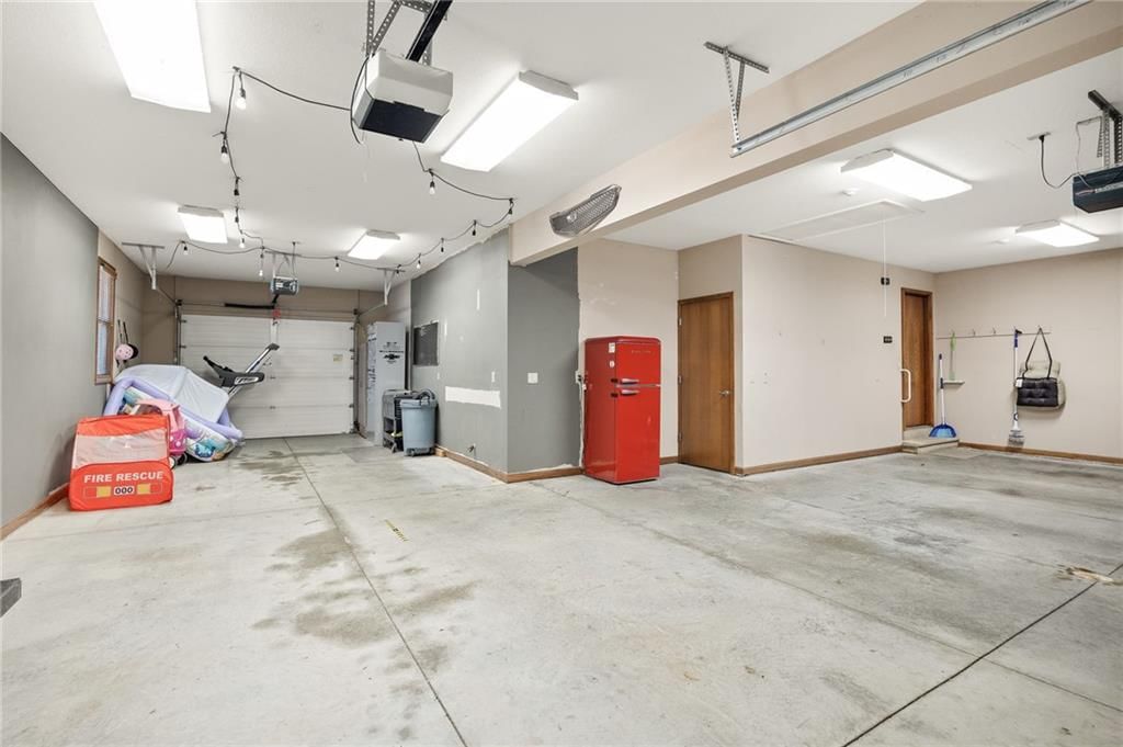 501 Natalee Lane — photo 38