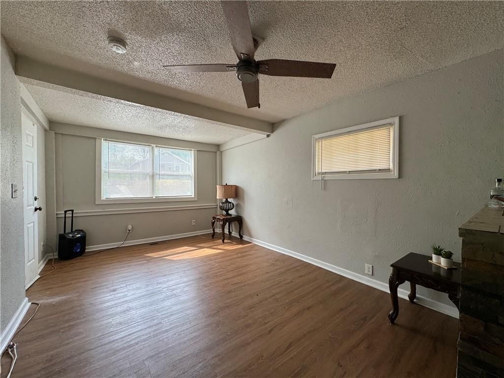 4435 Norton Avenue — photo 8