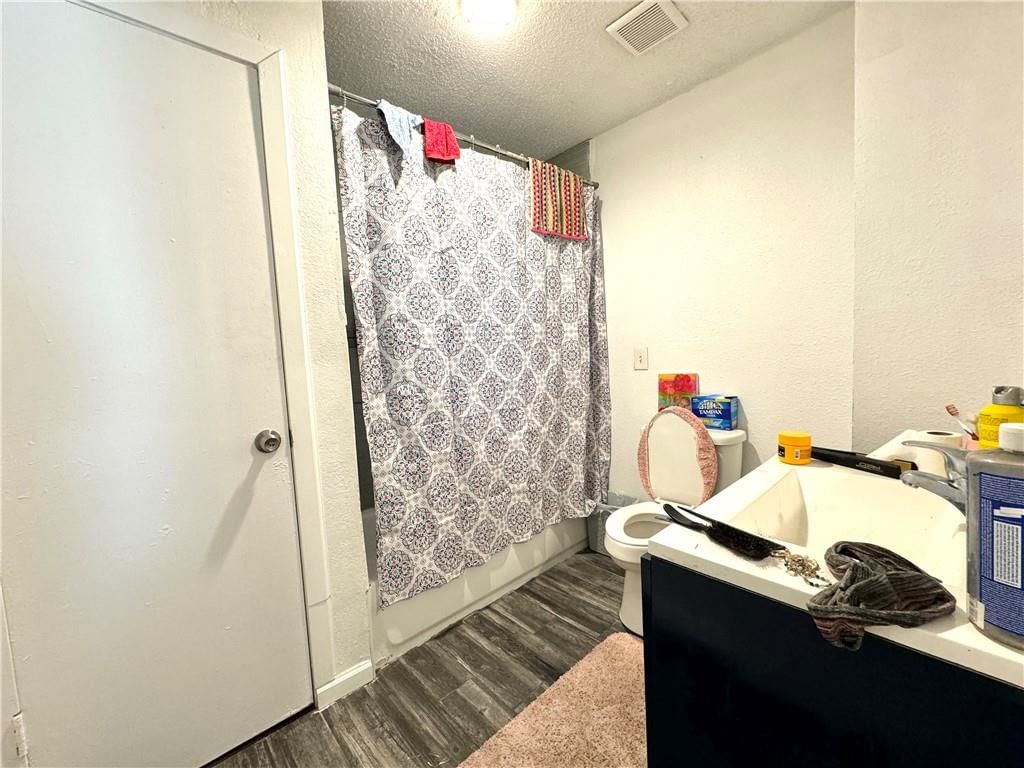 4435 Norton Avenue — photo 11